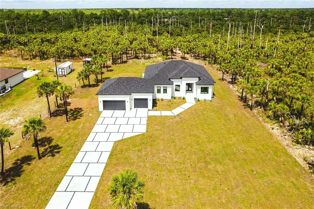 2633 22nd Ave SE, Naples, FL 34117-43