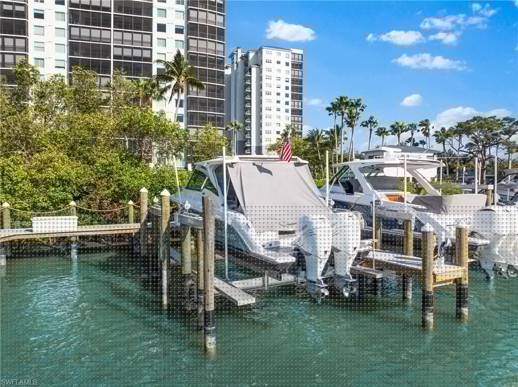 311c Wiggins Bay Dr, Naples, FL 34110-17