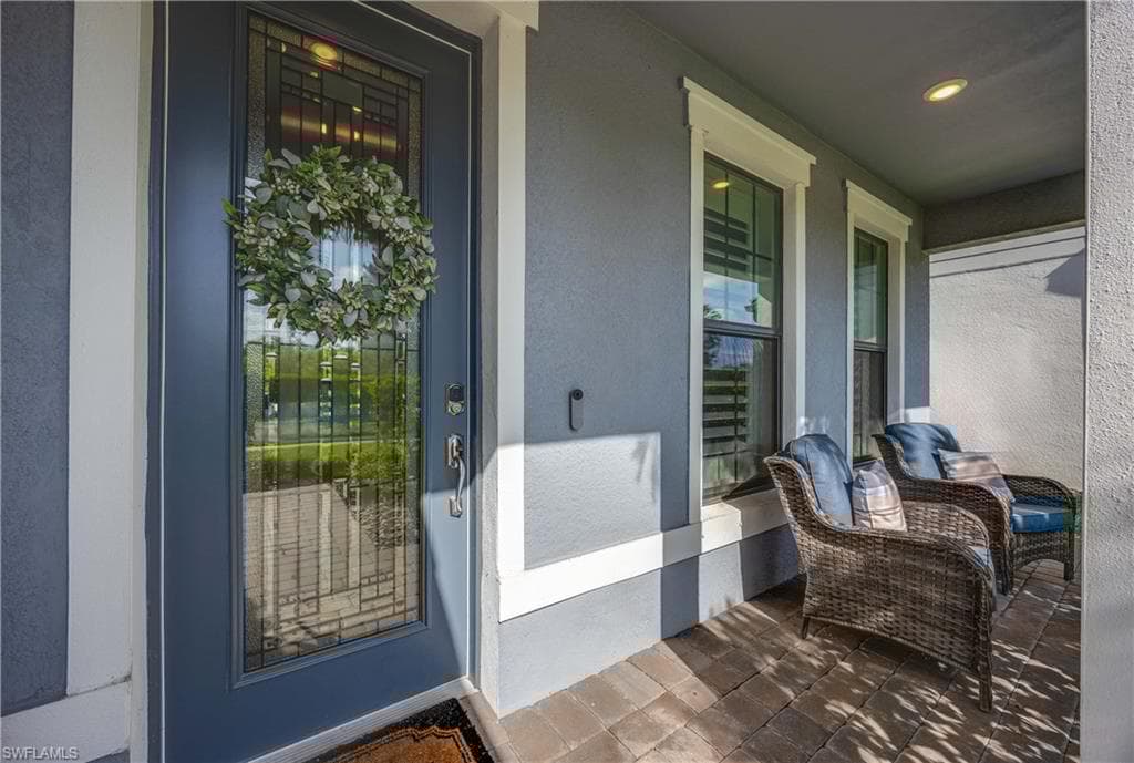 10367 Ventana Ln, Naples, FL 34120-10