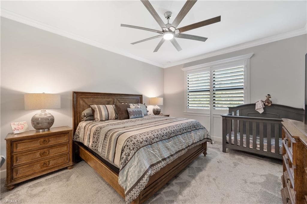 10367 Ventana Ln, Naples, FL 34120-24
