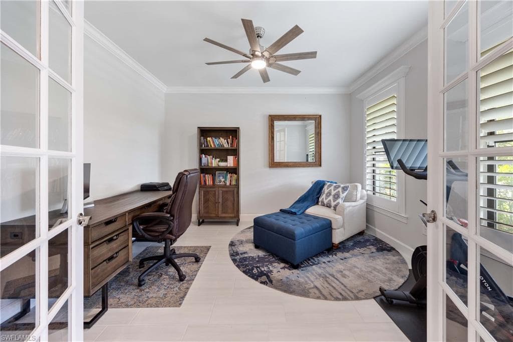 10367 Ventana Ln, Naples, FL 34120-30