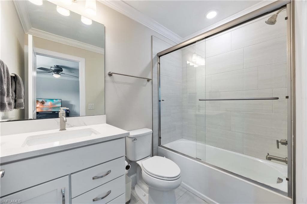 10367 Ventana Ln, Naples, FL 34120-35