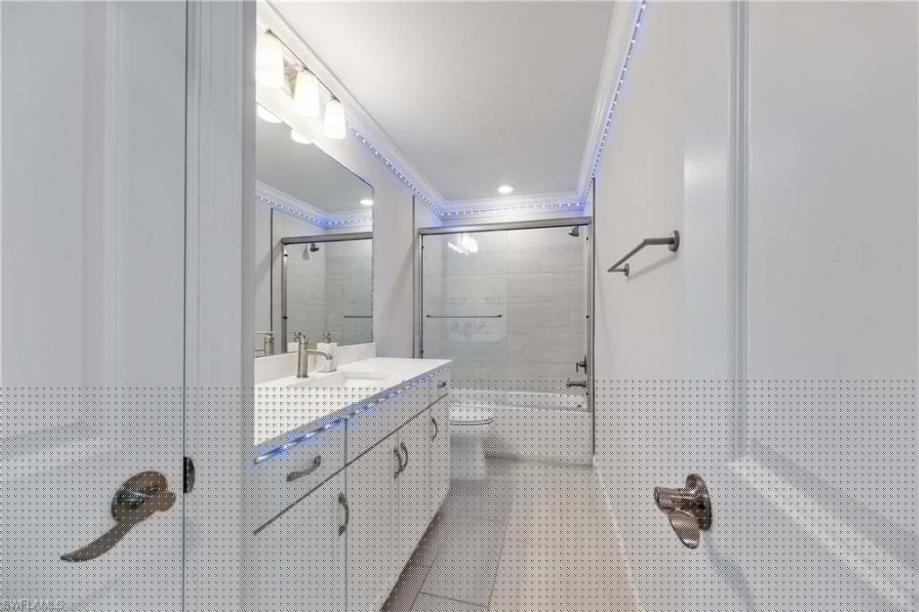 10367 Ventana Ln, Naples, FL 34120-36