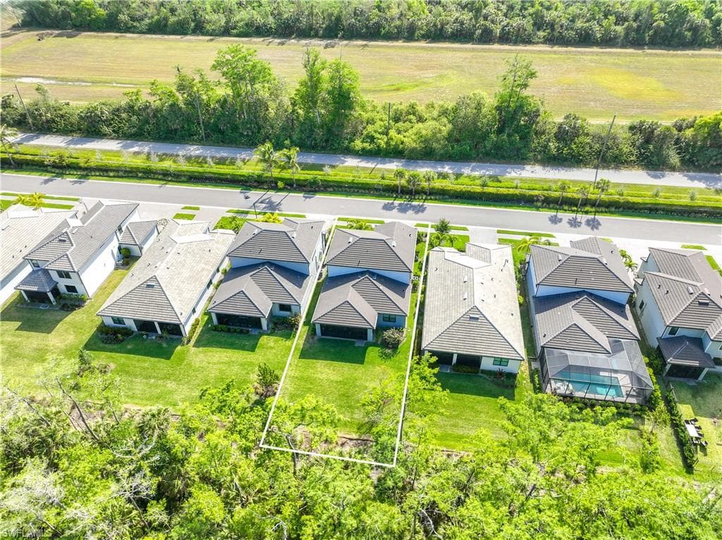 10367 Ventana Ln, Naples, FL 34120-44