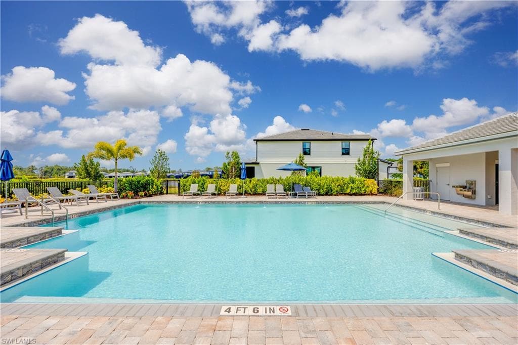 10367 Ventana Ln, Naples, FL 34120-48
