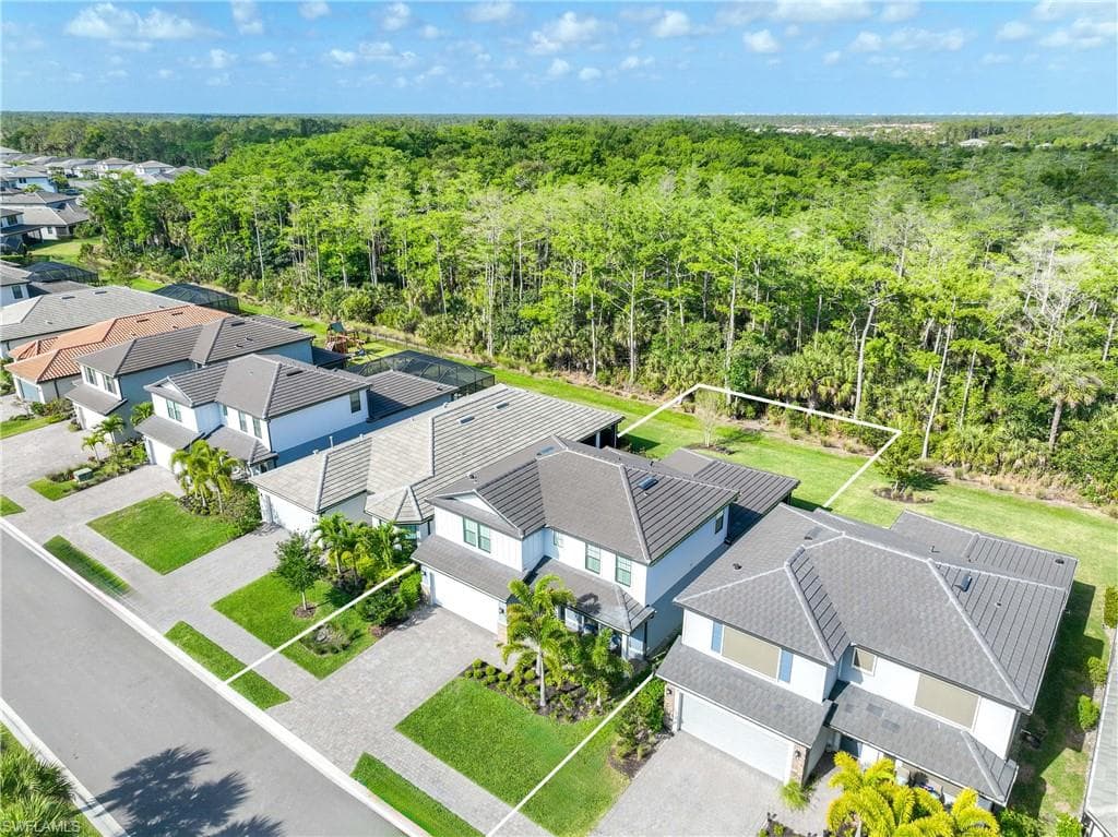 10367 Ventana Ln, Naples, FL 34120-6