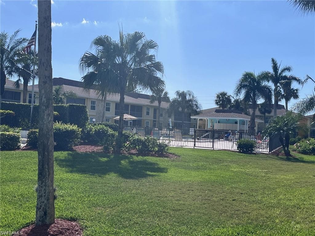 401 Charlemagne Blvd 202c, Naples, FL 34112-18