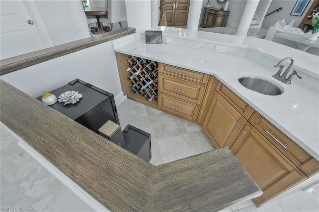 152 Conners Ave, Naples, FL 34108-18