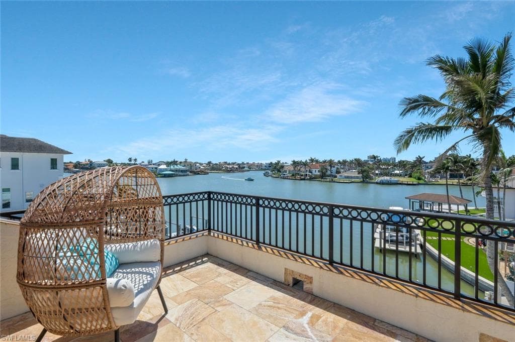 152 Conners Ave, Naples, FL 34108-37