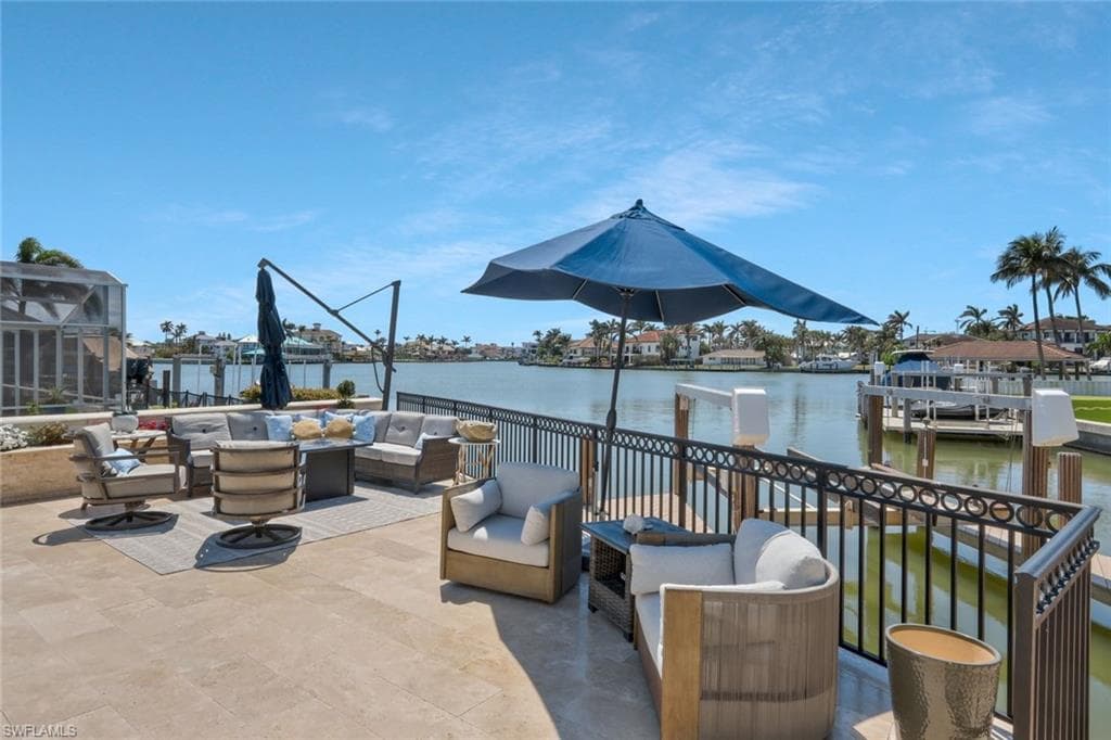 152 Conners Ave, Naples, FL 34108-41