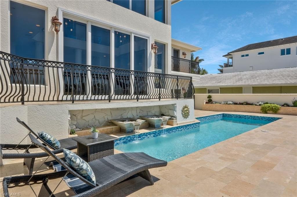 152 Conners Ave, Naples, FL 34108-42