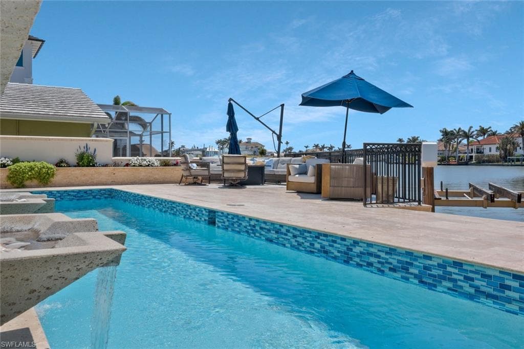 152 Conners Ave, Naples, FL 34108-44