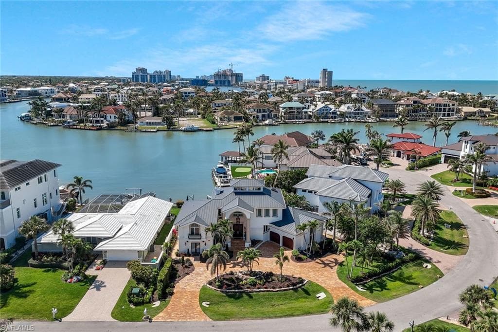 152 Conners Ave, Naples, FL 34108-6