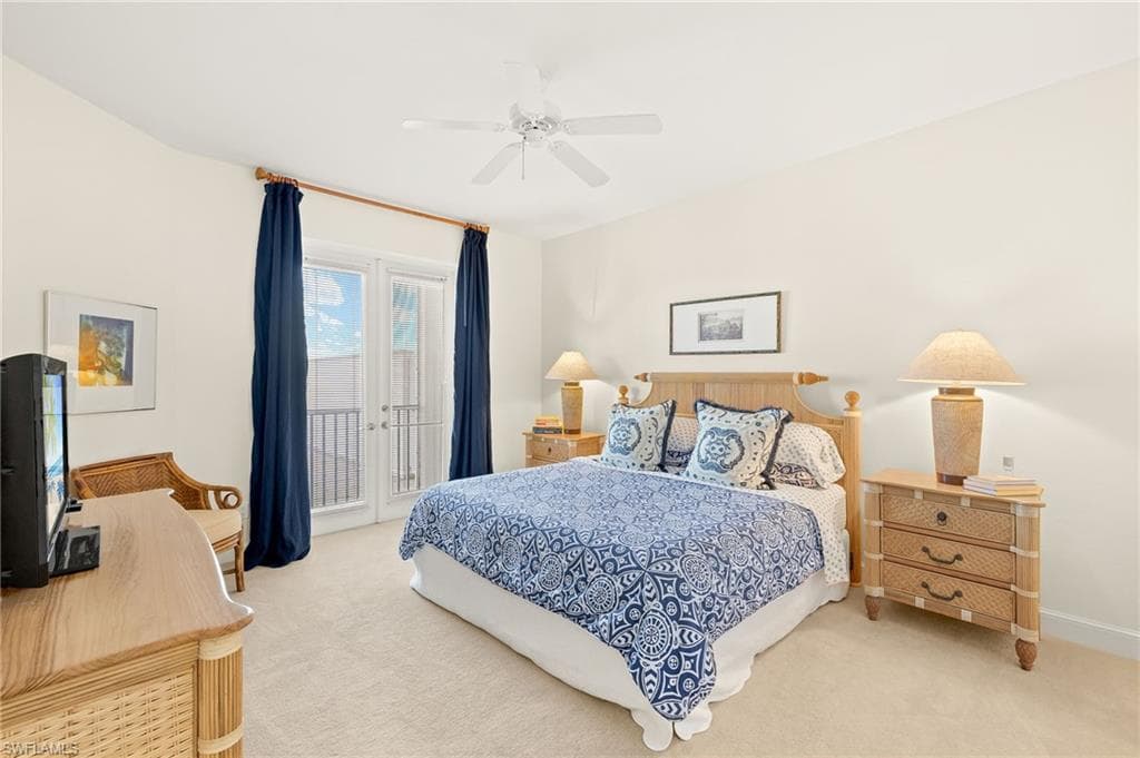 410 Flagship Dr 301, Naples, FL 34108-11