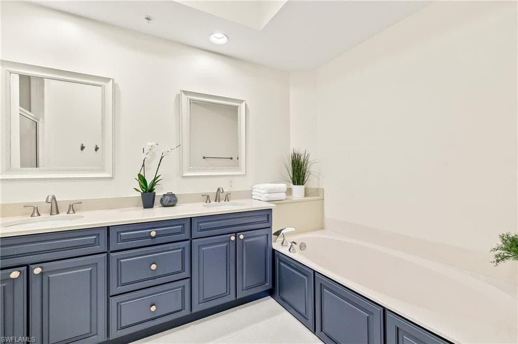 410 Flagship Dr 301, Naples, FL 34108-14
