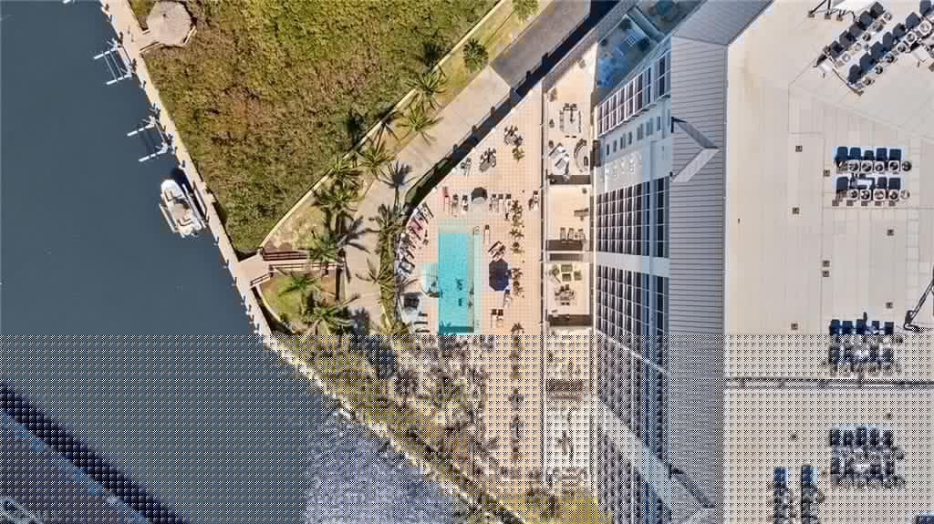410 Flagship Dr 301, Naples, FL 34108-37