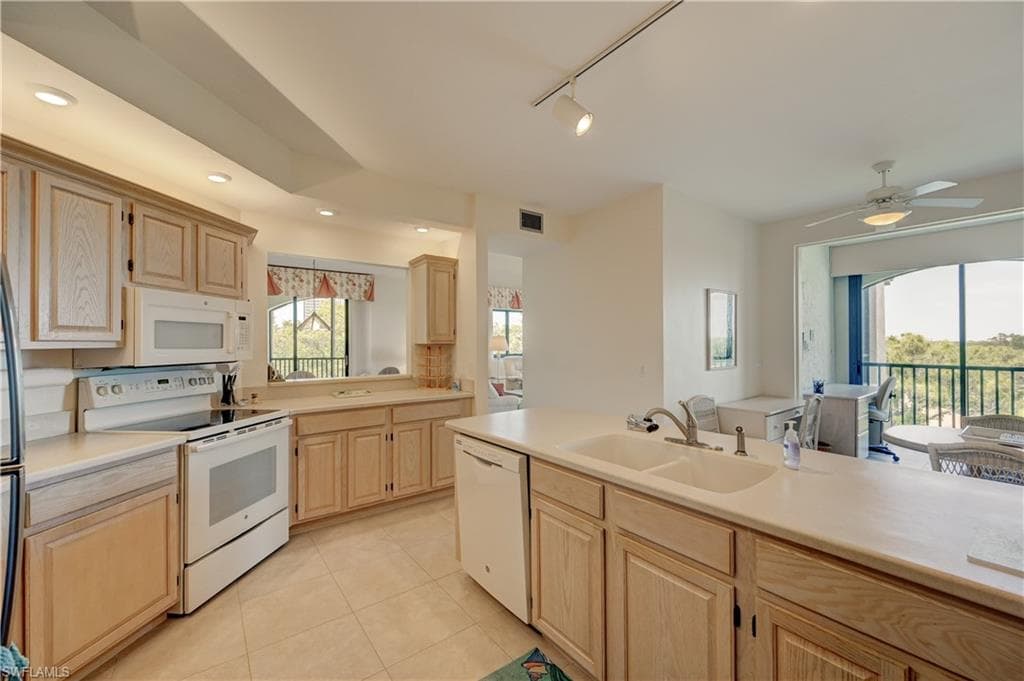6520 Valen Way C505, Naples, FL 34108-15