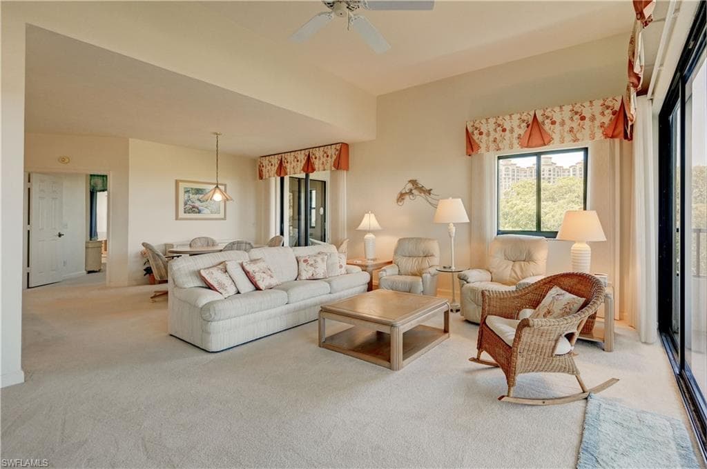 6520 Valen Way C505, Naples, FL 34108-3