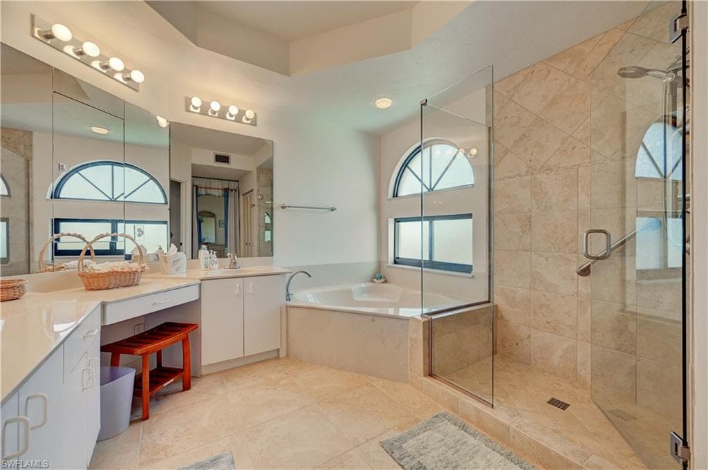6520 Valen Way C505, Naples, FL 34108-7