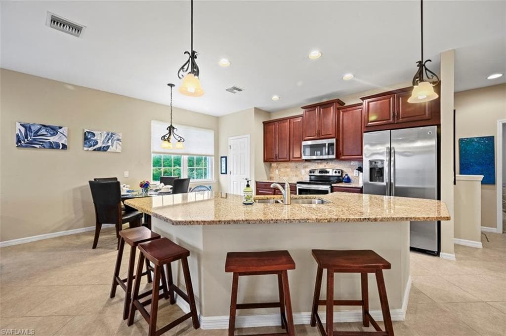 18260 Creekside Preserve Loop 202, Fort Myers, FL 33908-4