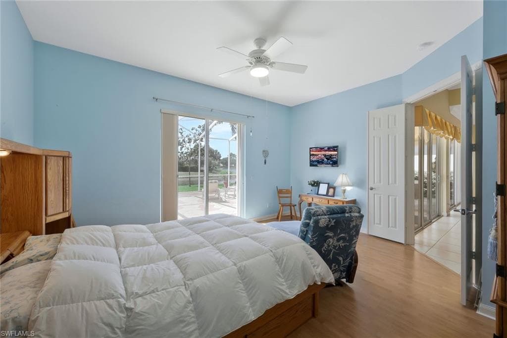 3758 Whidbey Way, Naples, FL 34119-21