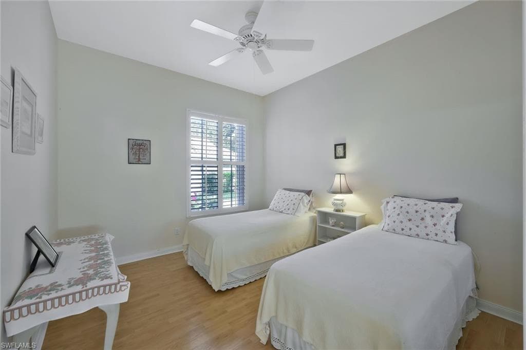 3758 Whidbey Way, Naples, FL 34119-23