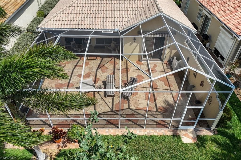3758 Whidbey Way, Naples, FL 34119-3