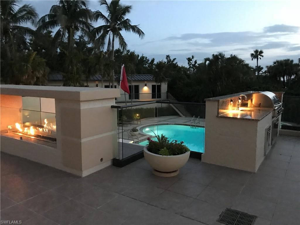 8111 Bay Colony Dr 1403, Naples, FL 34108-16