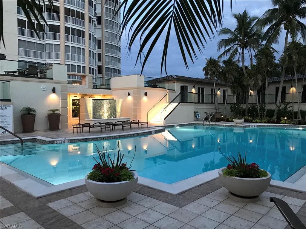 8111 Bay Colony Dr 1403, Naples, FL 34108-18