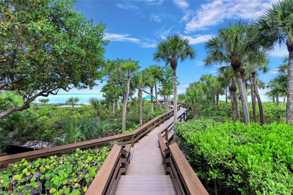 8111 Bay Colony Dr 1403, Naples, FL 34108-34