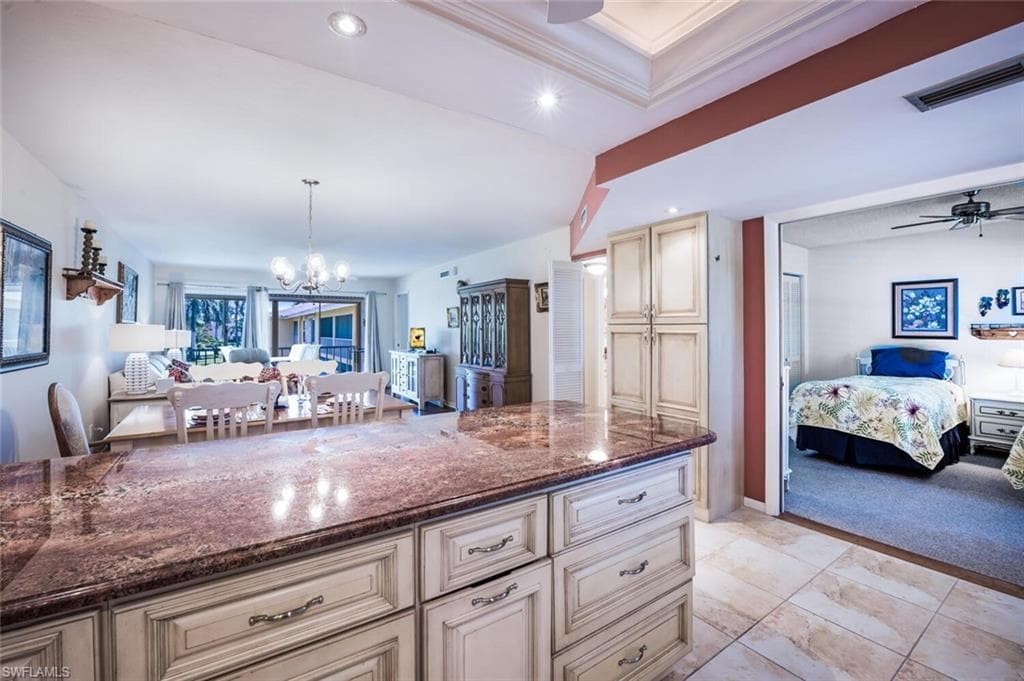 351 Charlemagne Blvd B201, Naples, FL 34112-4