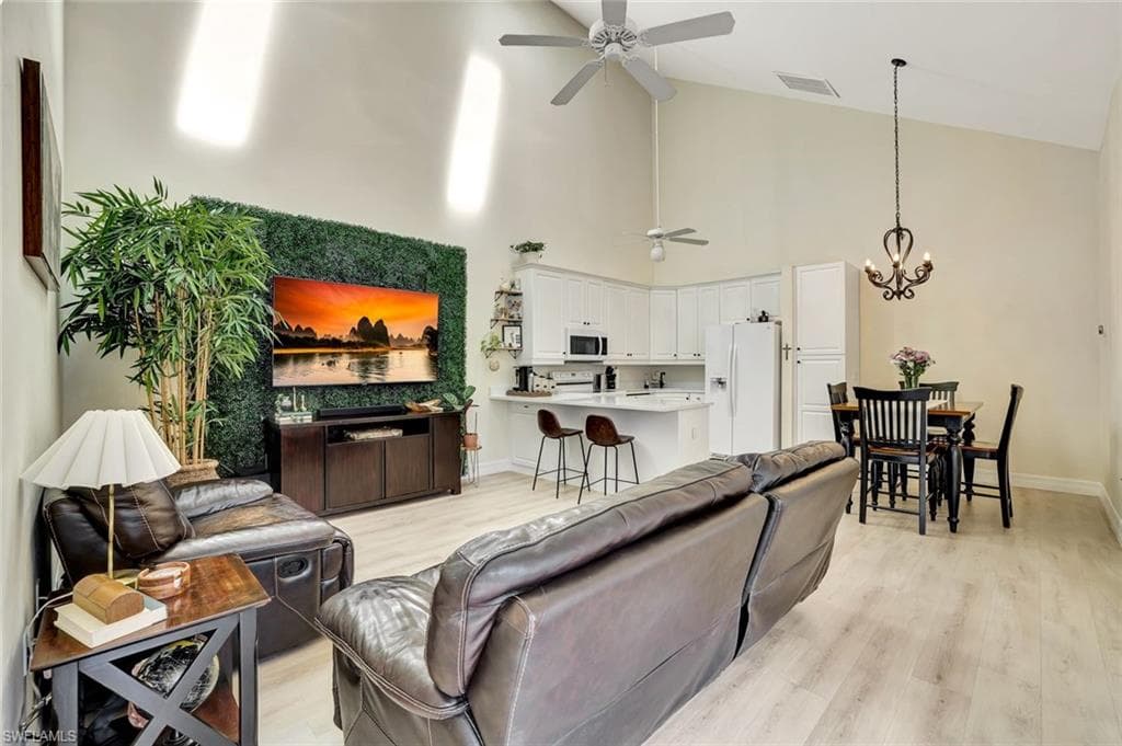 4350 Covey Cir 7a, Naples, FL 34109-6
