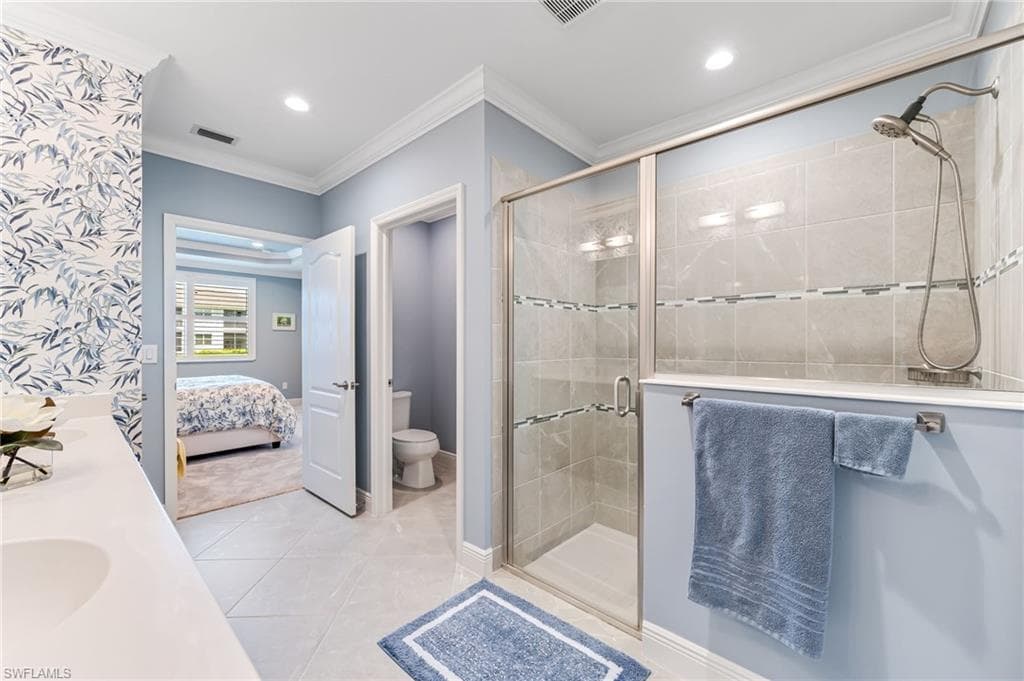 6948 Avalon Cir 604, Naples, FL 34112-20