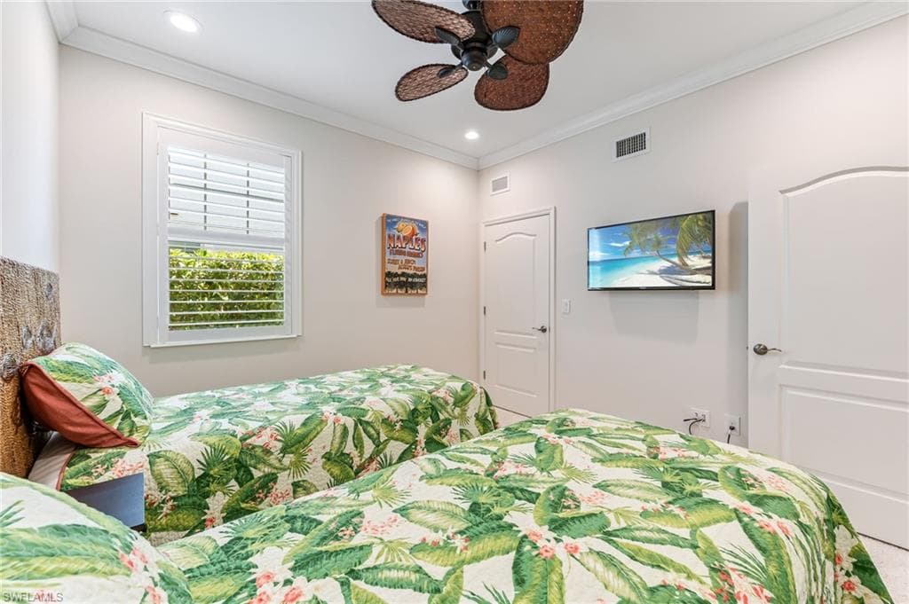 6948 Avalon Cir 604, Naples, FL 34112-22