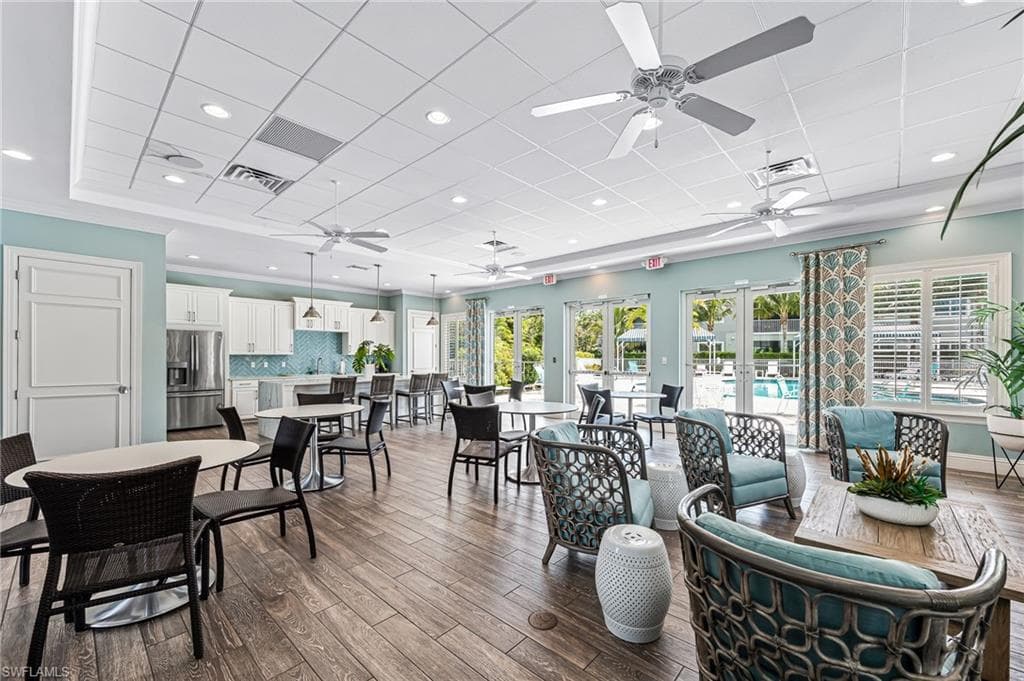 6948 Avalon Cir 604, Naples, FL 34112-32