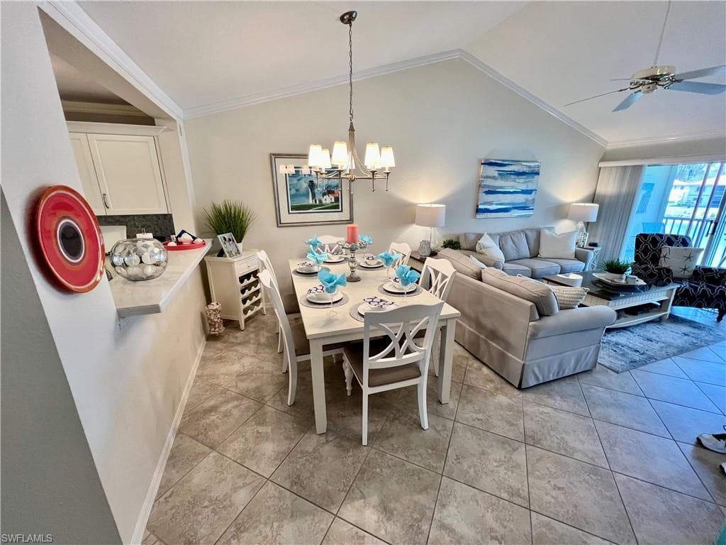 380 Gabriel Cir 12, Naples, FL 34104-9