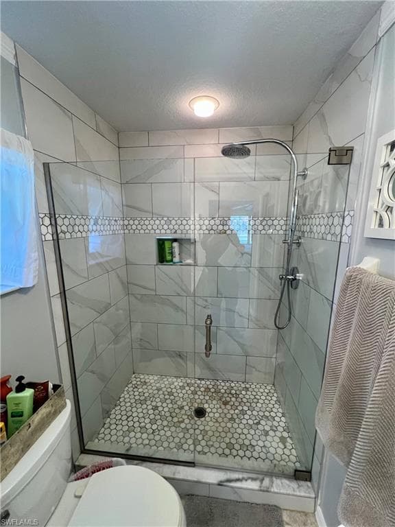 380 Gabriel Cir 12, Naples, FL 34104-17