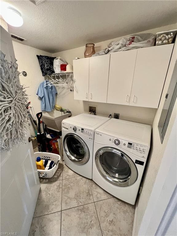 380 Gabriel Cir 12, Naples, FL 34104-21