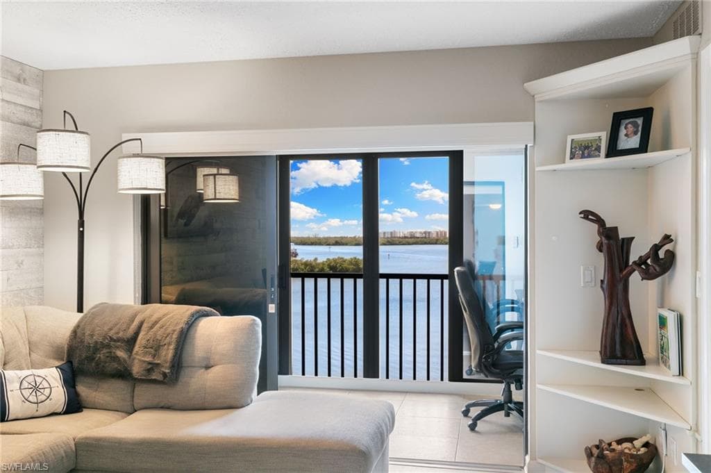 4835 Bonita Beach Rd 407, Bonita Springs, FL 34135-32