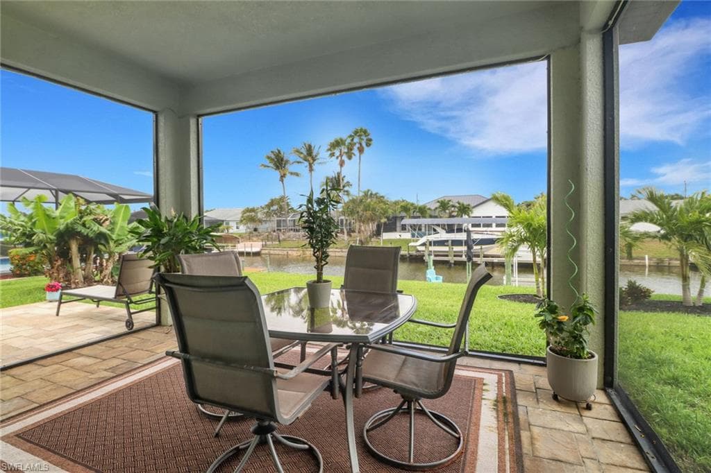 1209 14th St, Cape Coral, FL 33990-20