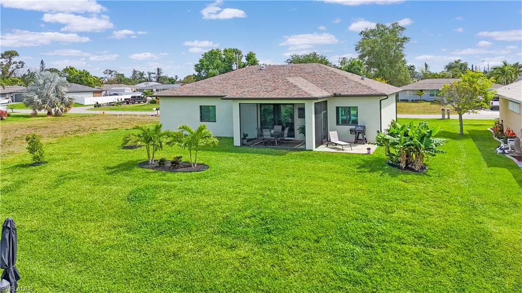 1209 14th St, Cape Coral, FL 33990-36