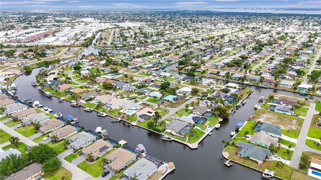1209 14th St, Cape Coral, FL 33990-38