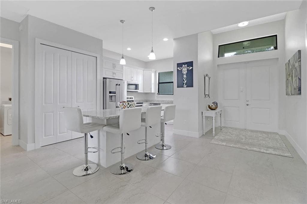 1209 14th St, Cape Coral, FL 33990-4