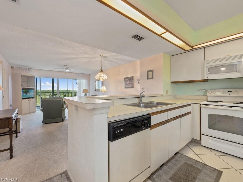 200 Stevens Landing Dr B303, Marco Island, FL 34145-11