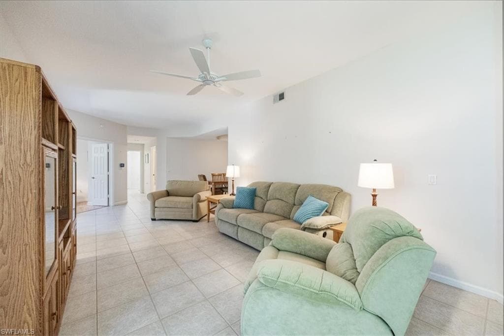 7099 Pond Cypress Ct 102, Naples, FL 34109-7