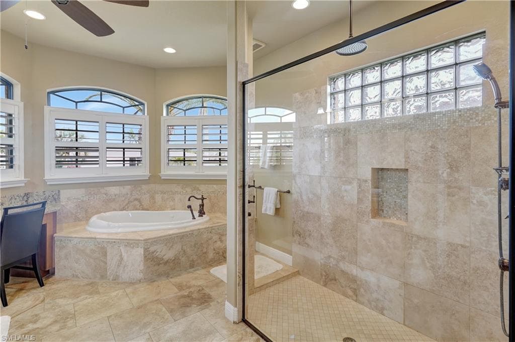 144 54th Ter, Cape Coral, FL 33914-33