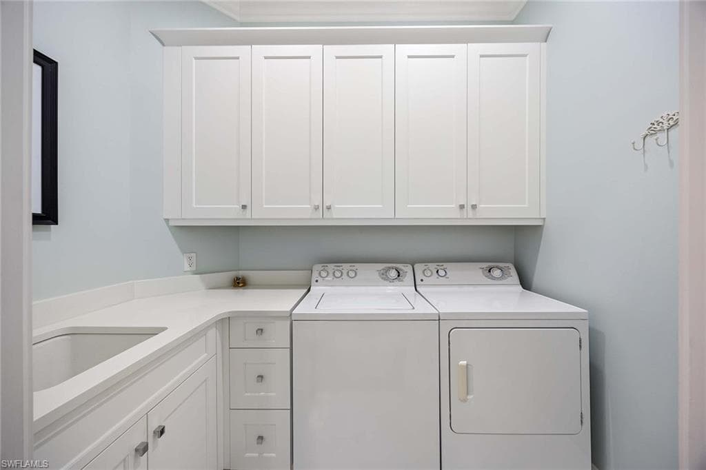 2718 Callista Ct 203, Naples, FL 34114-32