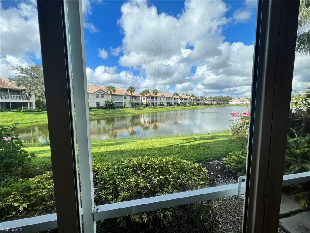 7756 Gardner Dr 102, Naples, FL 34109-4