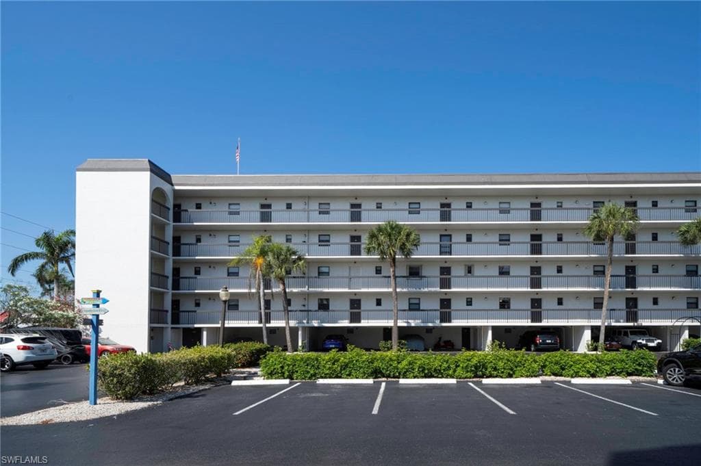 1012 Anglers Cv D405, Marco Island, FL 34145-1