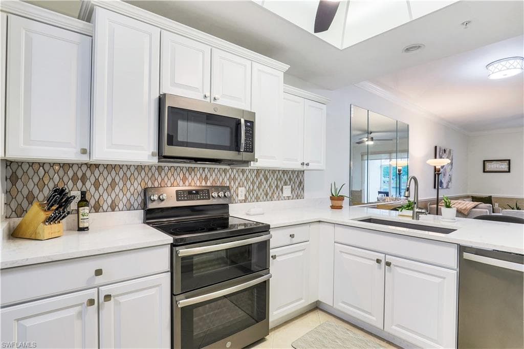 2870 Cypress Trace Cir 1713, Naples, FL 34119-12